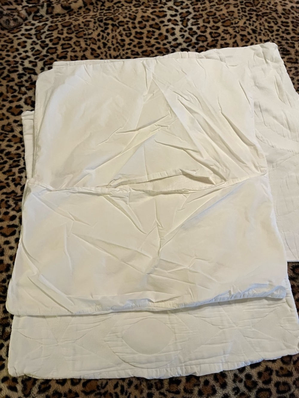 Lot of (3) West Elm Euro Shams Square Pillowcases 26X26 Inches White Textured - Picture 4 of 7